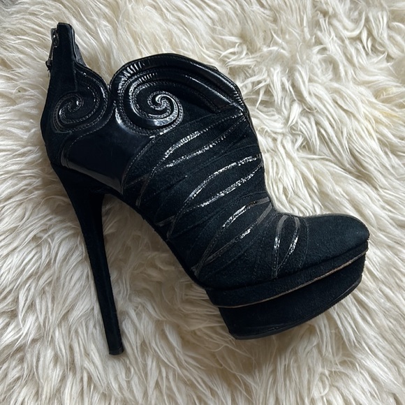 Brian Atwood Figara Suede Patent Platform circus Booties size 37 noir black - Picture 13 of 13